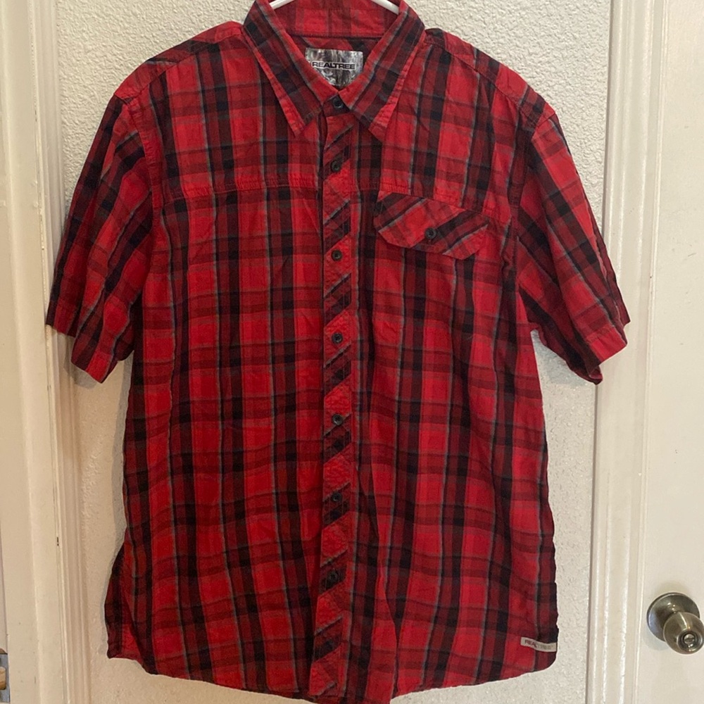 Realtree button up shirt size Large
